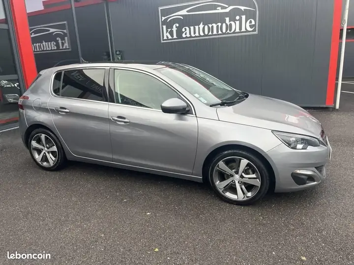 Peugeot 308 2016 photo 3