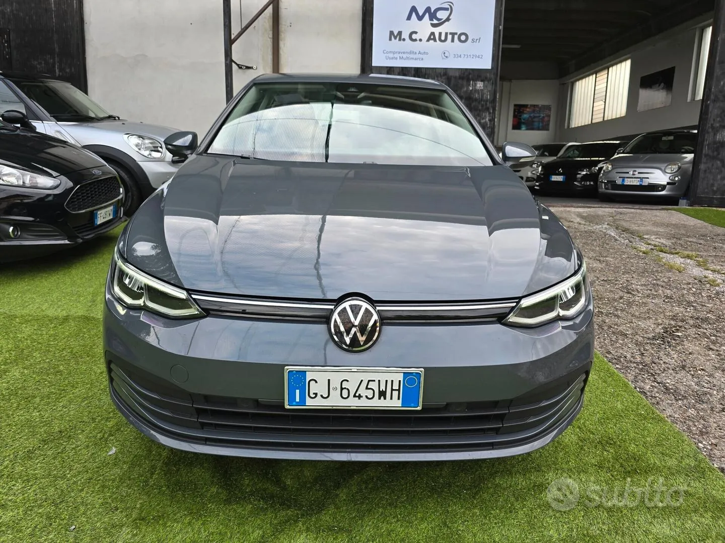 Volkswagen Golf 2022 photo 2