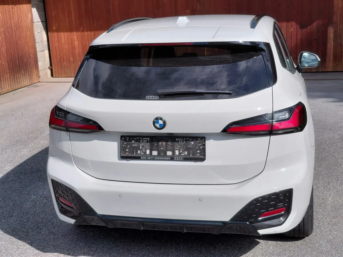 BMW 2 Series 2022 photo 2