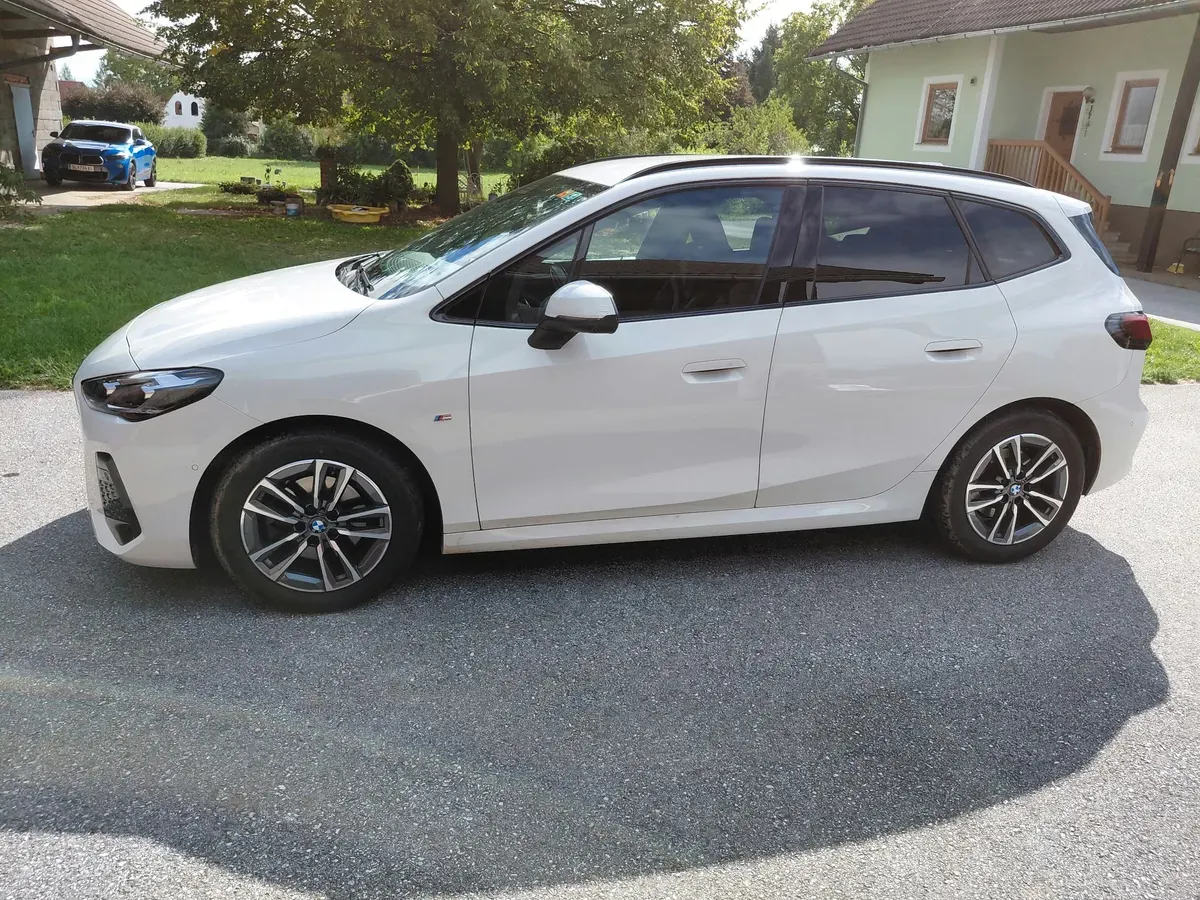 BMW 2 Series 2022 photo 3