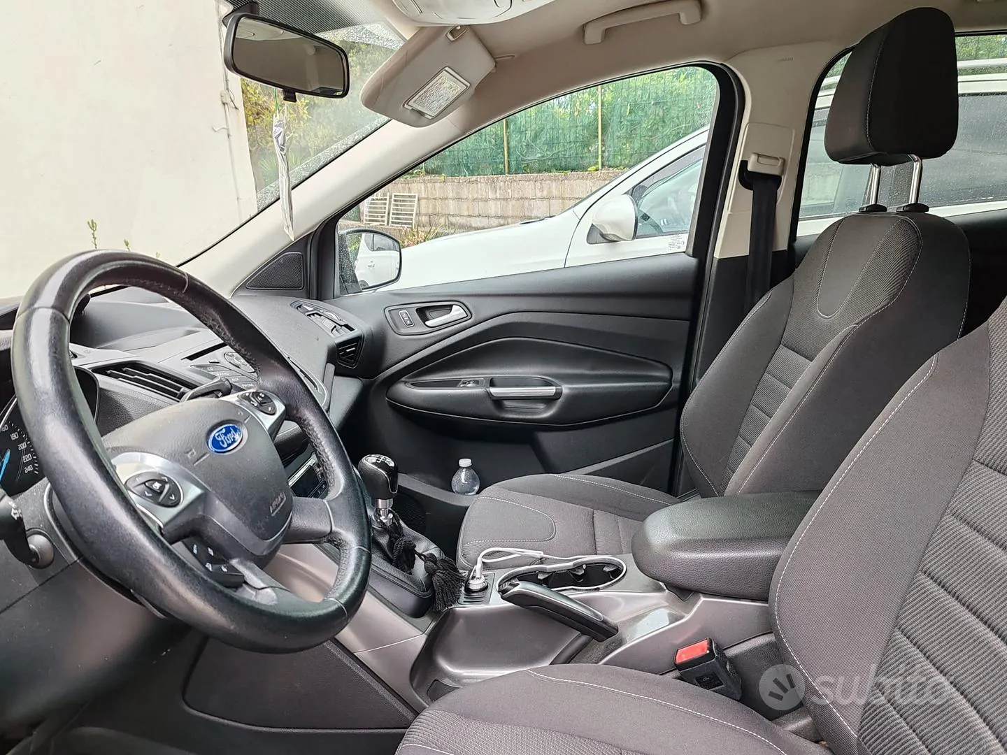 Ford Kuga 2015 photo 5