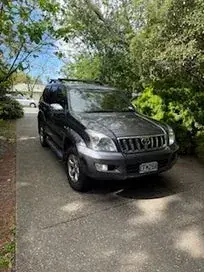 Toyota Land Cruiser Prado 2007 photo 2