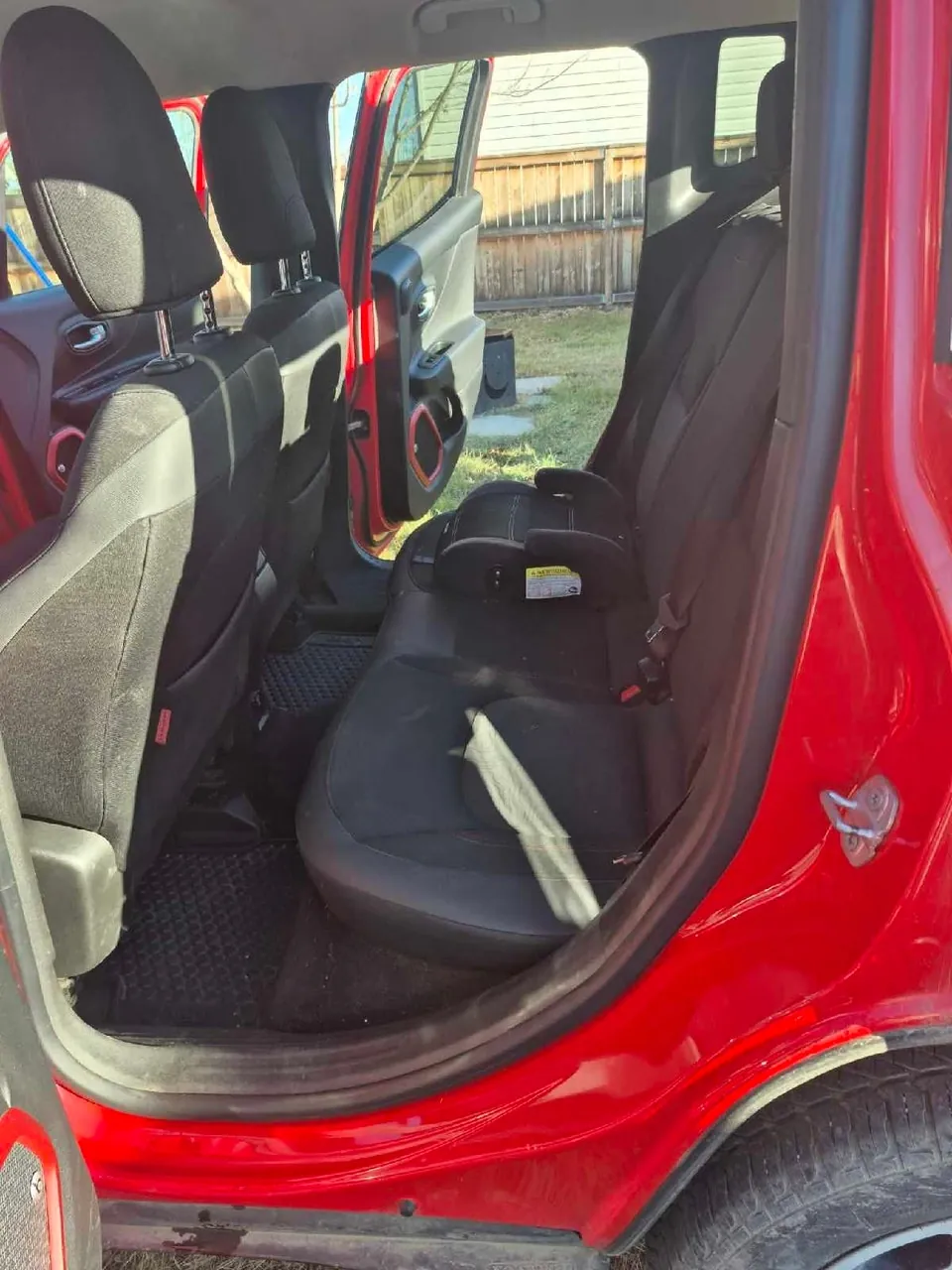 Jeep Renegade 2016 photo 4