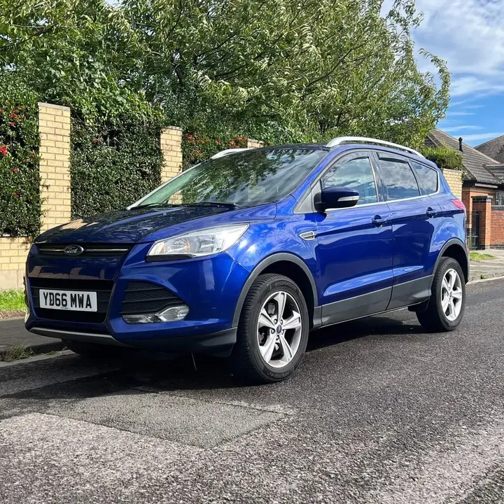 Ford Kuga 2016 photo 2