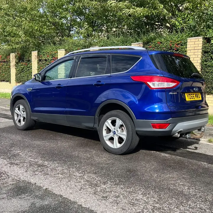 Ford Kuga 2016 photo 4