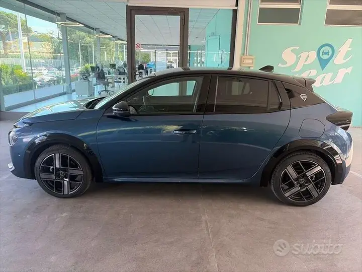Lancia Ypsilon 2024 photo 2