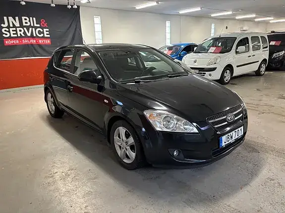 Kia Ceed 2009 photo 2