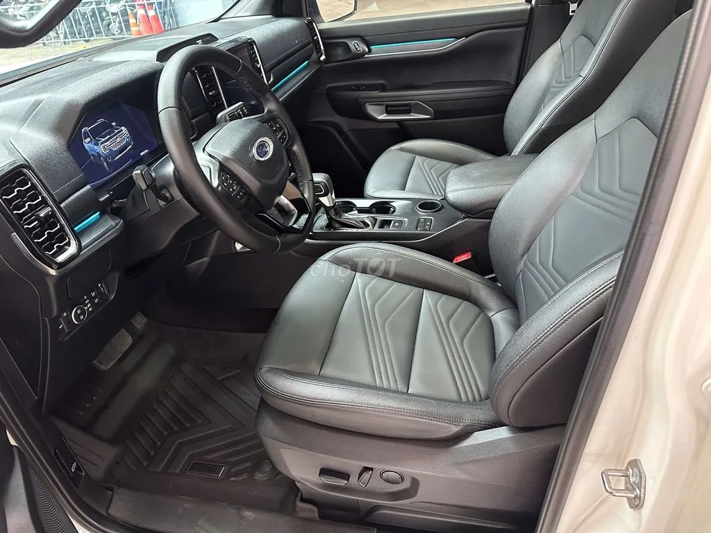 Ford Everest 2025 photo 3