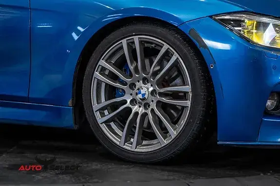 BMW 330E 2017 photo 3