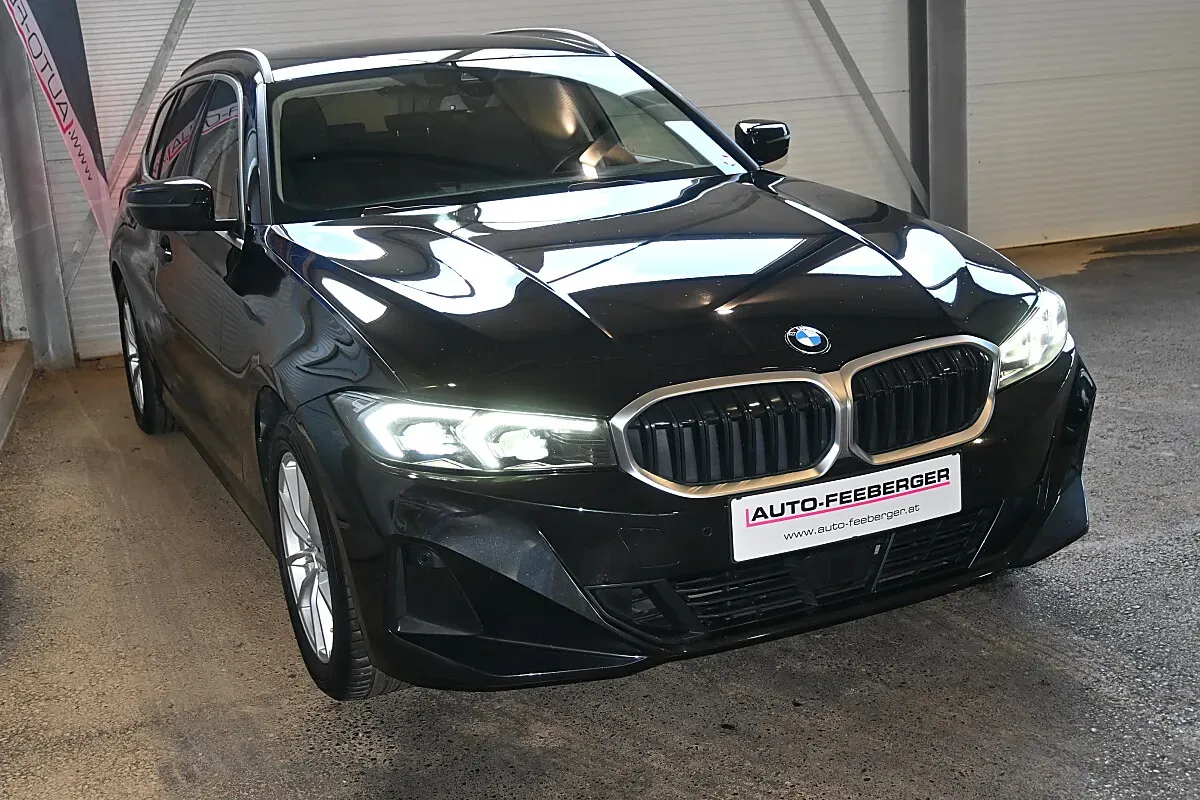 BMW 3 Series 2022 photo 3