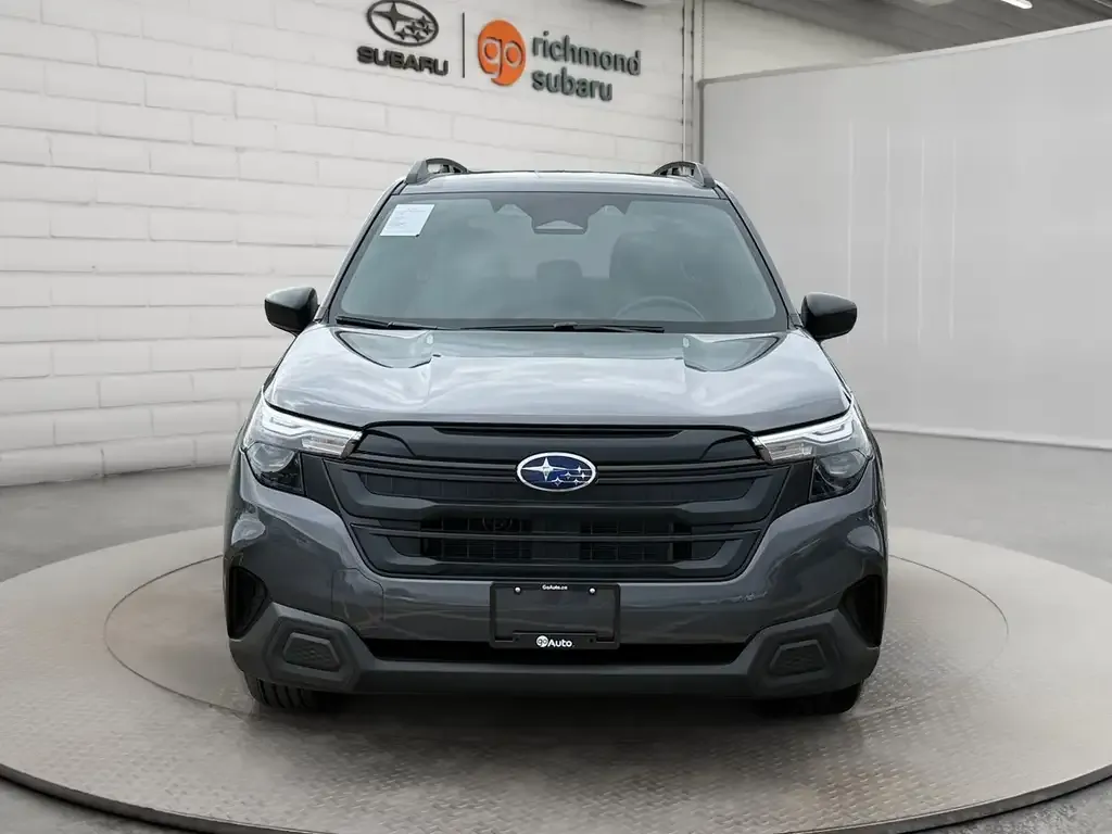 Subaru Forester 2026 photo 2