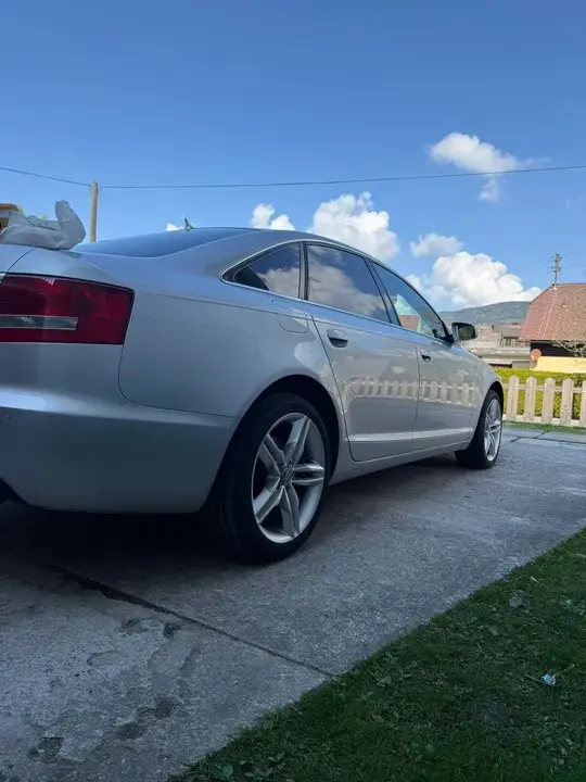 Audi A6 2009 photo 2