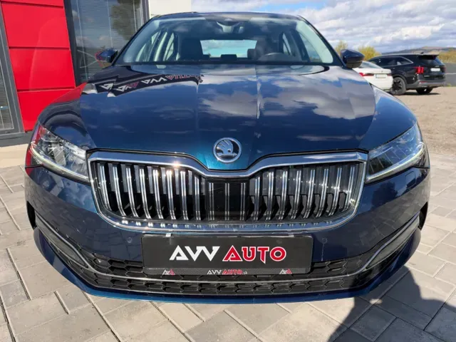 Skoda Superb 2021 photo 2