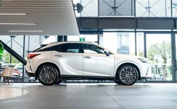 Lexus Rx 350H 2025 photo 3