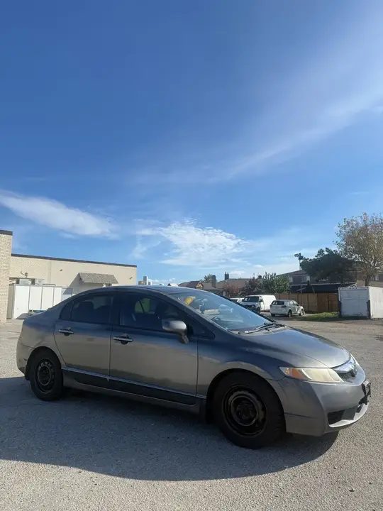 Honda Civic 2010 photo 3
