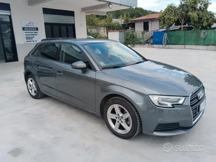 Audi A3 2017 photo 3