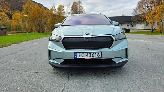 Skoda Enyaq 2021 photo 2