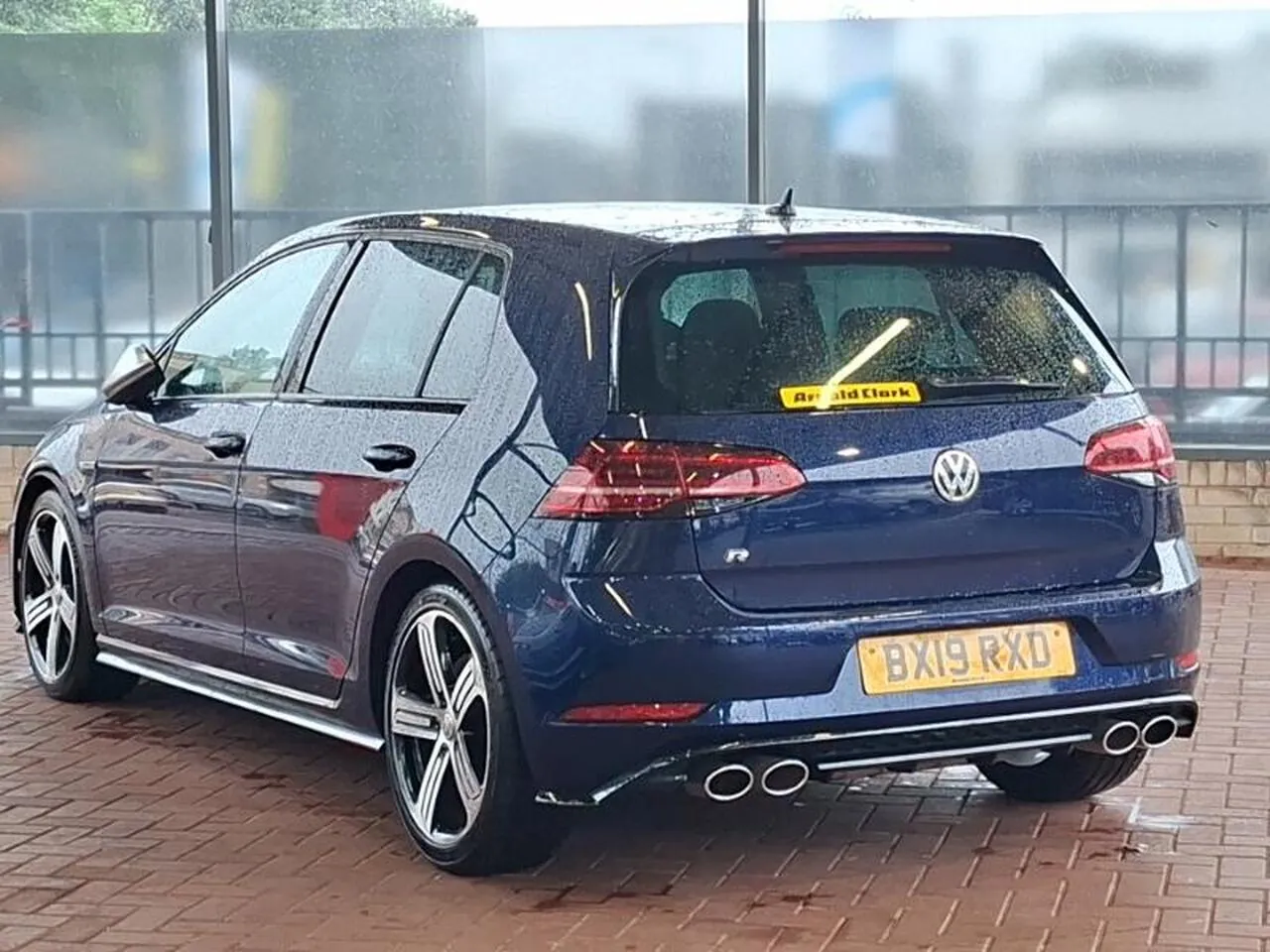 Volkswagen Golf 2019 photo 2