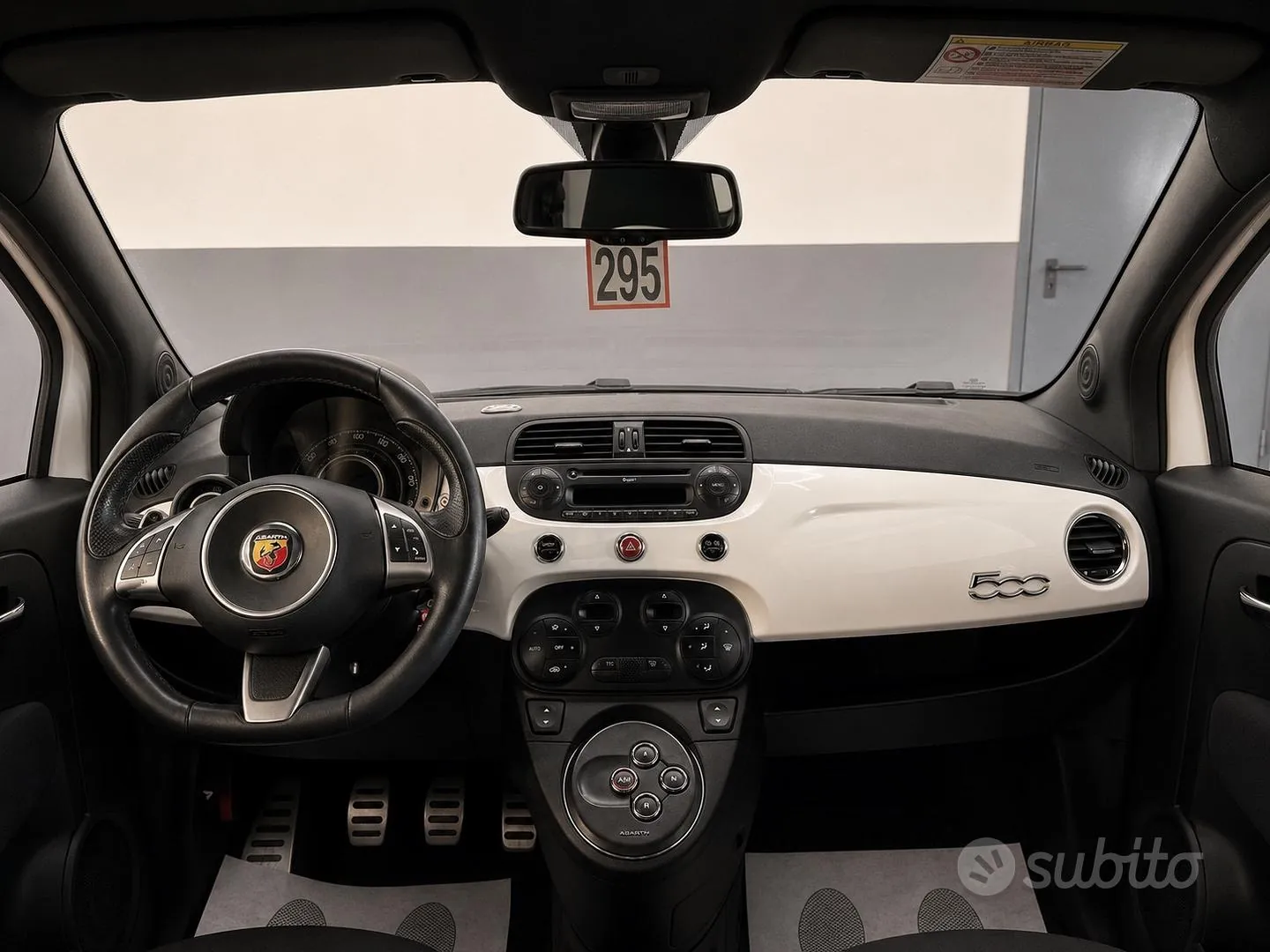 Abarth 500 2014 photo 2