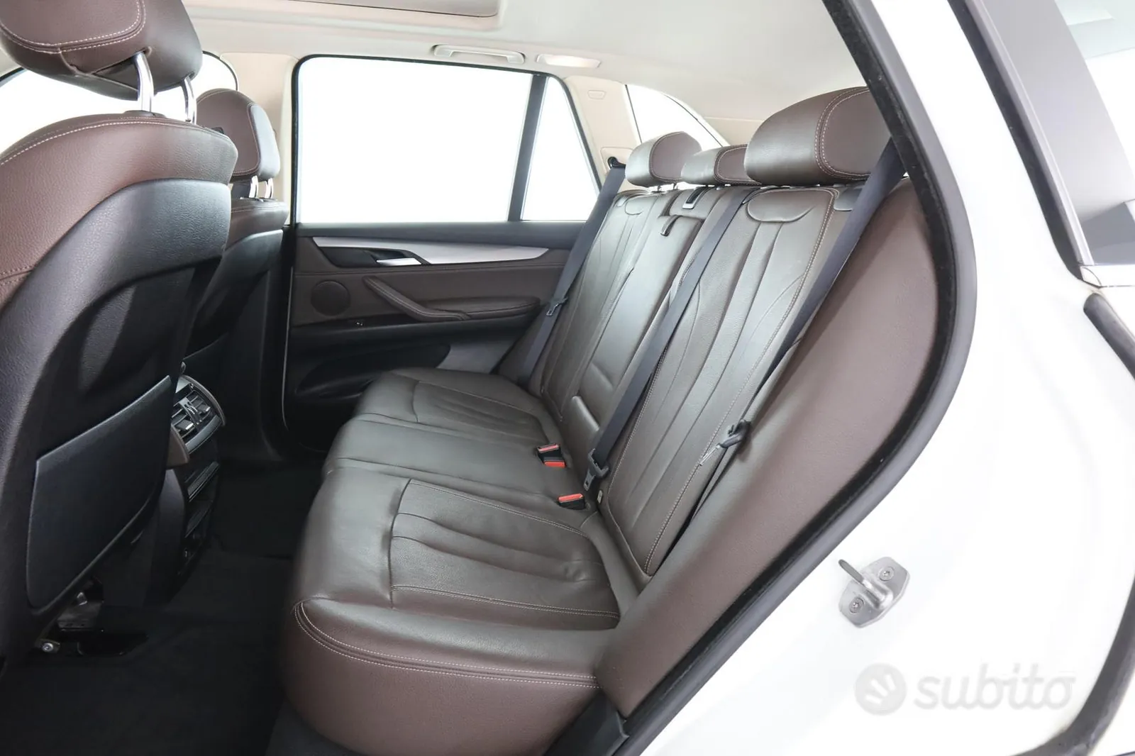 BMW X5 2015 photo 2