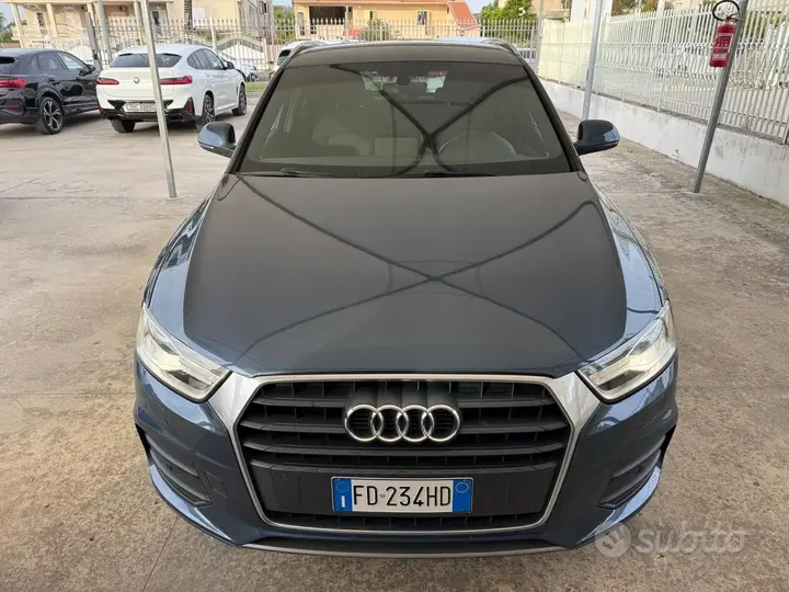 Audi Q3 2016 photo 2