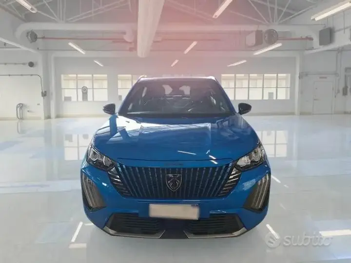 Peugeot 2008 2023 photo 2