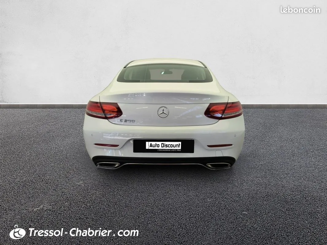Mercedes-Benz C-Class 2016 photo 4