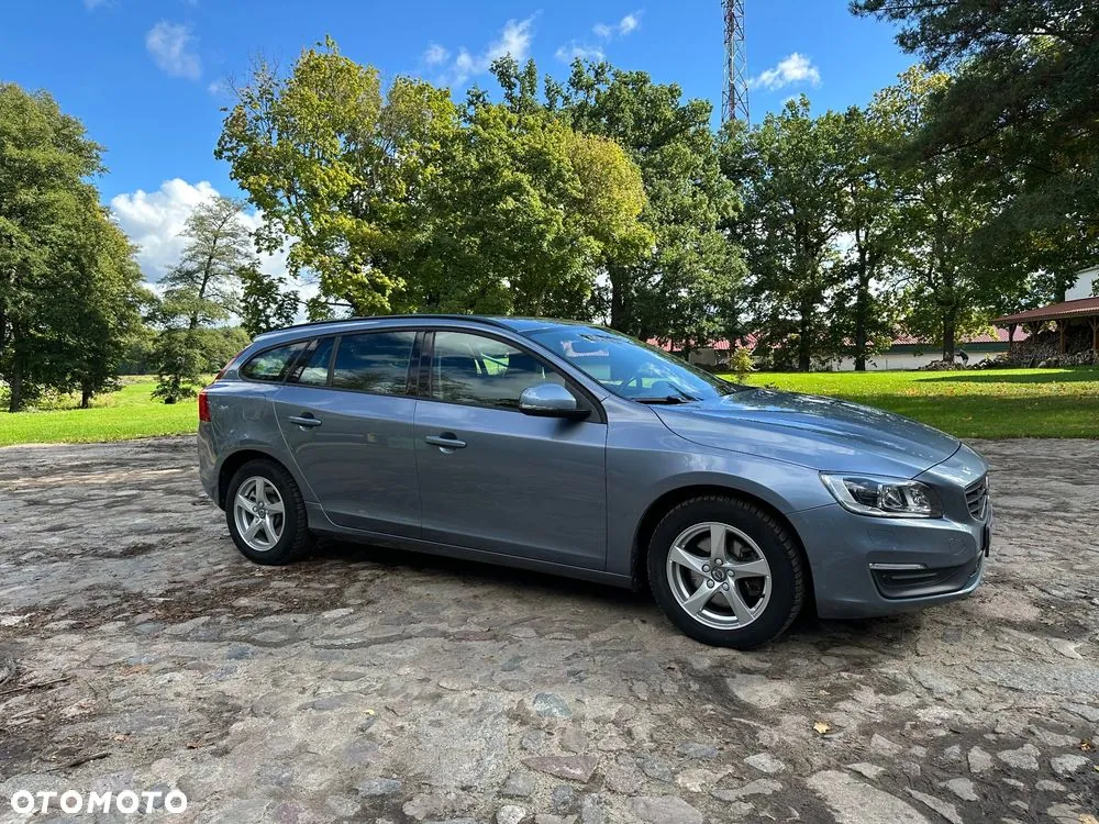 Volvo V60 2017 photo 4