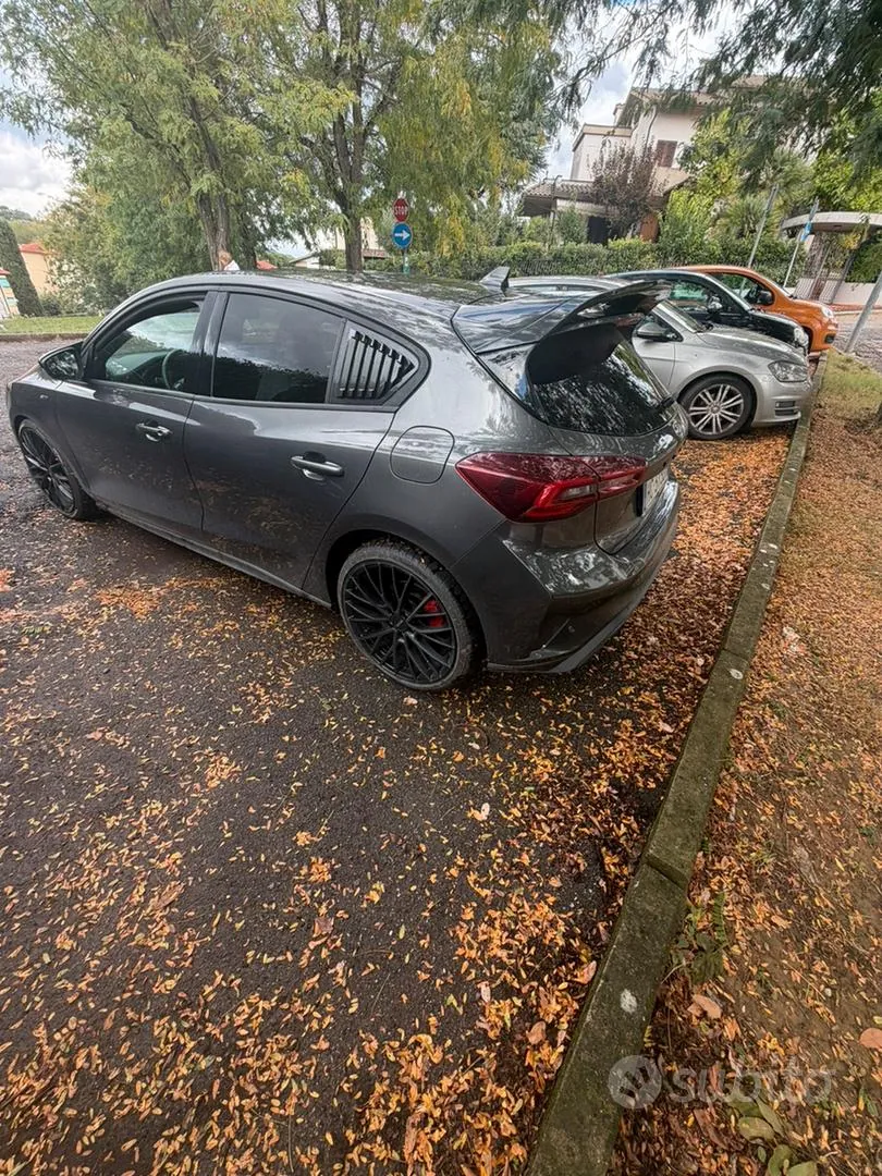 Ford Focus 2026 photo 3