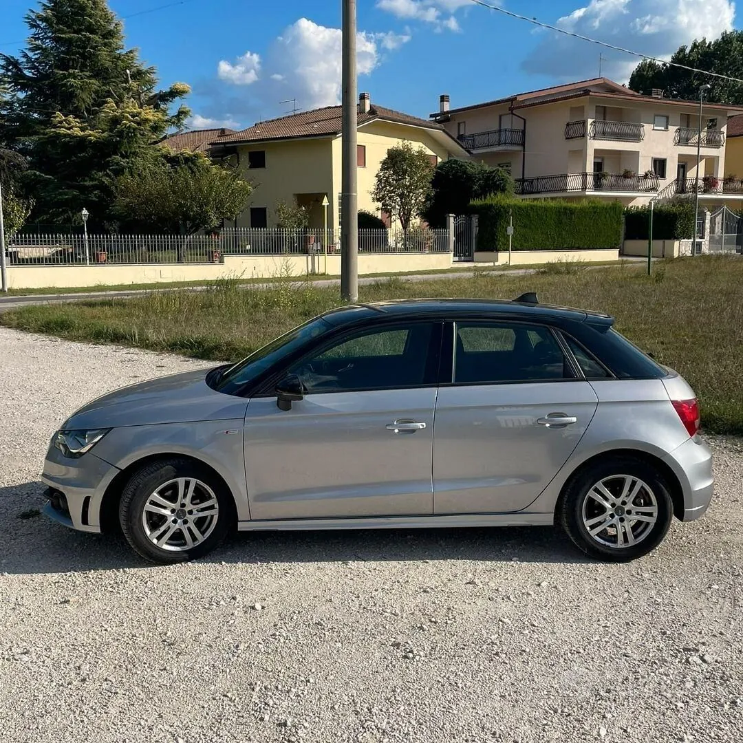 Audi A1 2014 photo 4