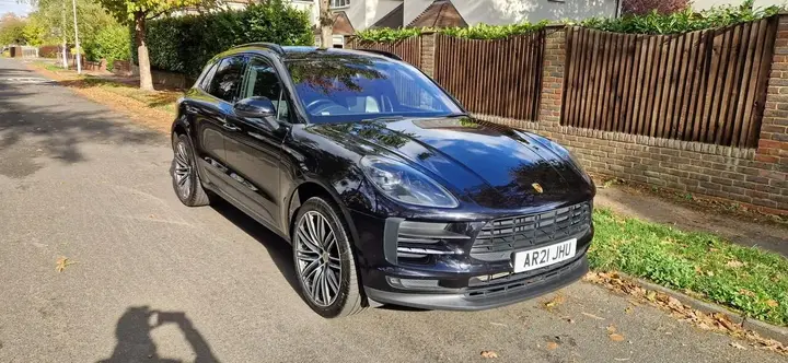 Porsche Macan 2021 photo 2