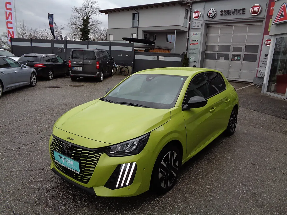 Peugeot 208