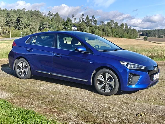 Hyundai Ioniq 2019 photo 2