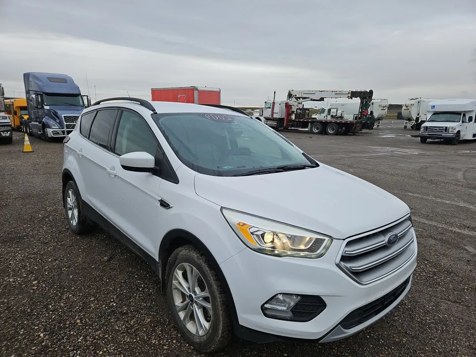 Ford Escape 2017 photo 2