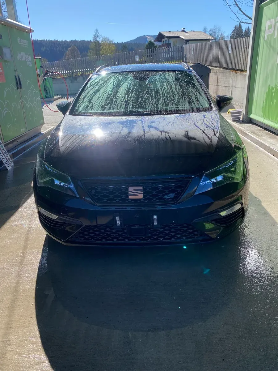 Seat Leon 2019 photo 2