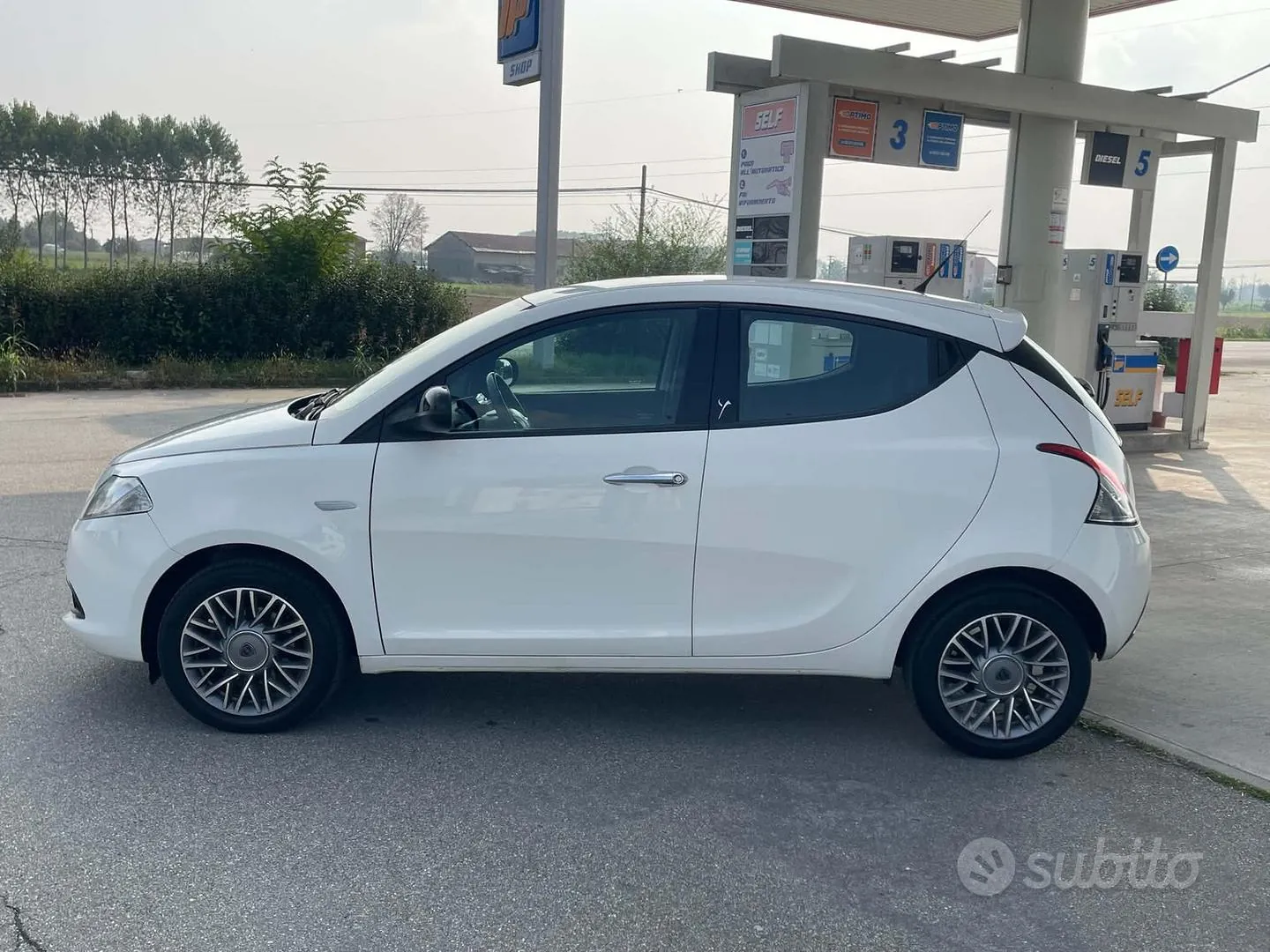 Lancia Ypsilon 2012 photo 5