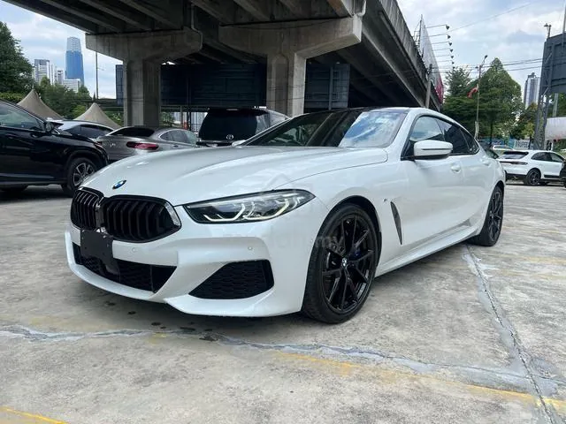 BMW 840I