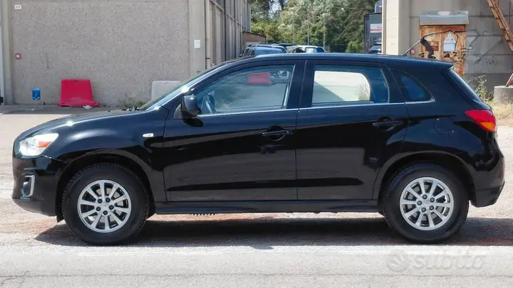 Mitsubishi Asx