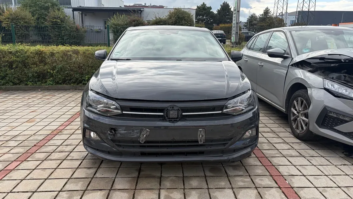 Volkswagen Polo 2021 photo 2