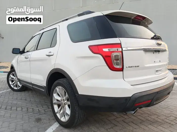 Ford Explorer 2013 photo 3