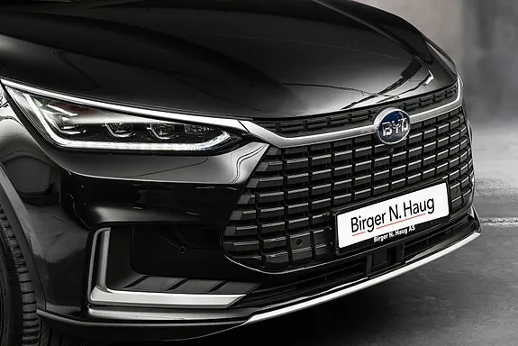 BYD Tang 2023 photo 3