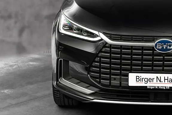 BYD Tang 2023 photo 5