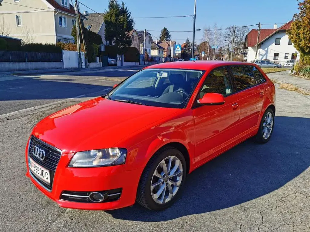 Audi A3 2011 photo 2
