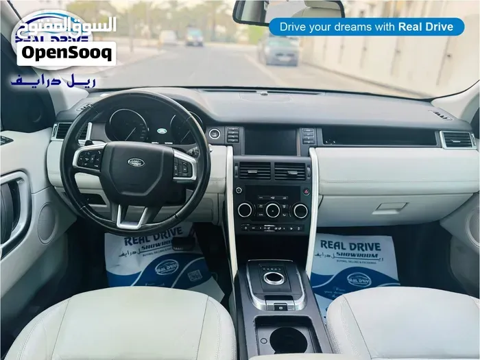 Land Rover Discovery Sport 2018 photo 4