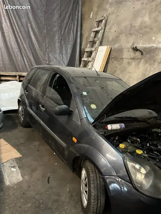 Ford Fiesta 2006 photo 3