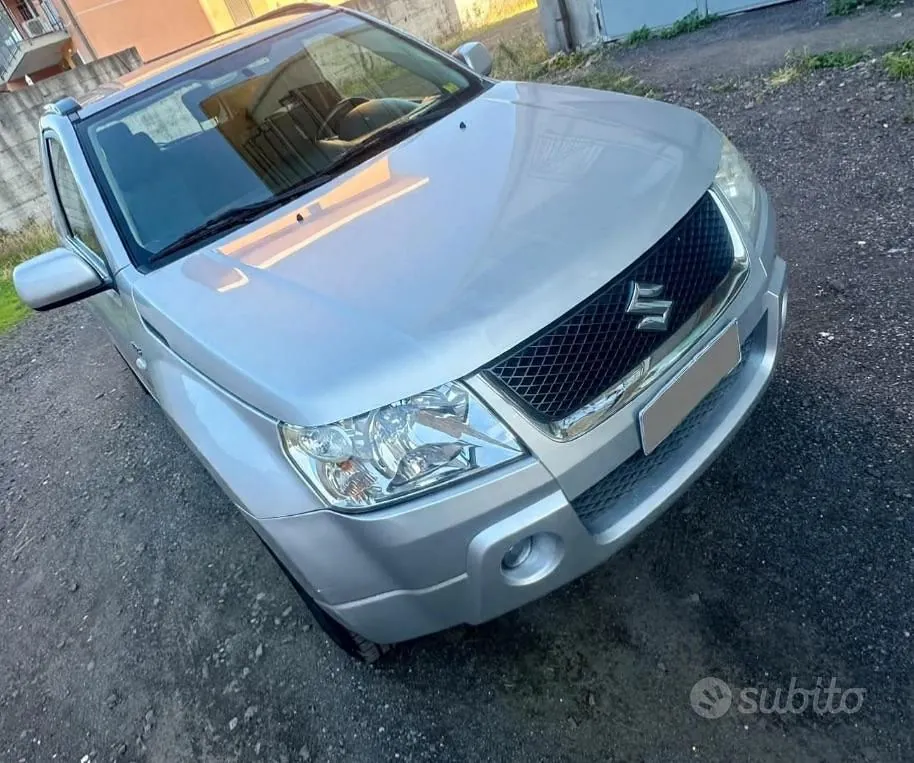 Suzuki Grand Vitara 2007 photo 2