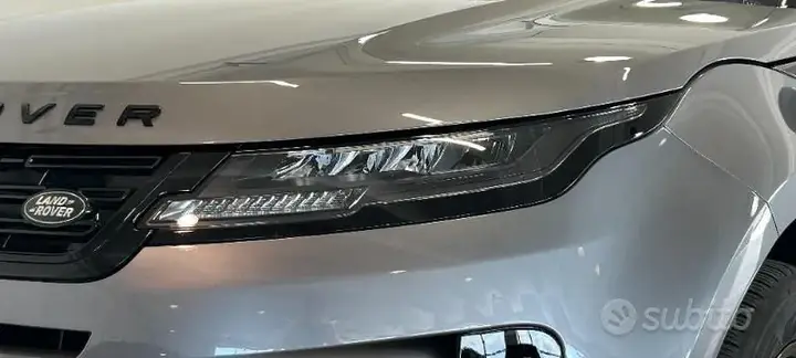 Land Rover Evoque 2025 photo 2