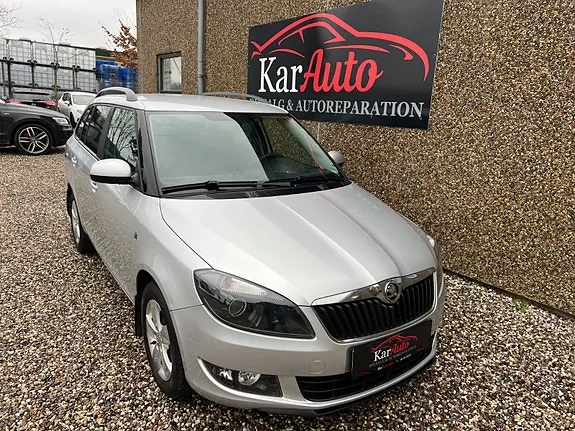 Skoda Fabia 2013 photo 5