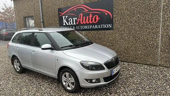 Skoda Fabia 2013 photo 2