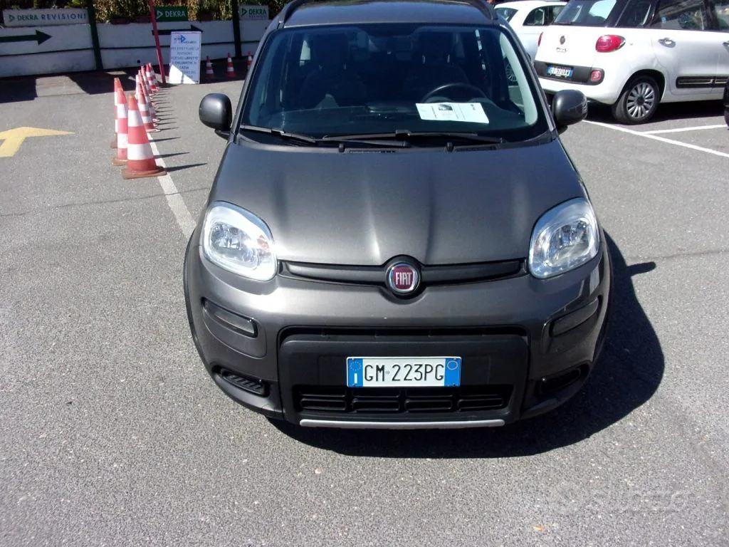 Fiat Panda 2023 photo 2